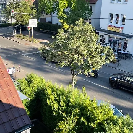 Rum i privatbostad Flyhigh Stuttgart